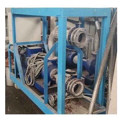 Pompe et son armoire
Pompe de circulation GST