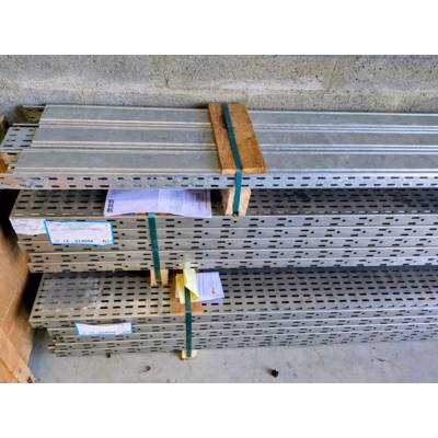 Lot de dalles pour chemin de cable