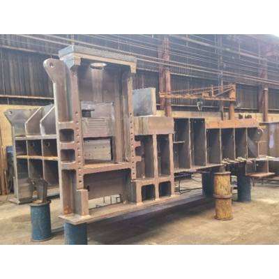 Presse à paquets à voute PCV