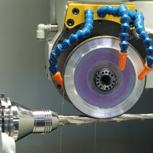 Fabrication outils sur mesure